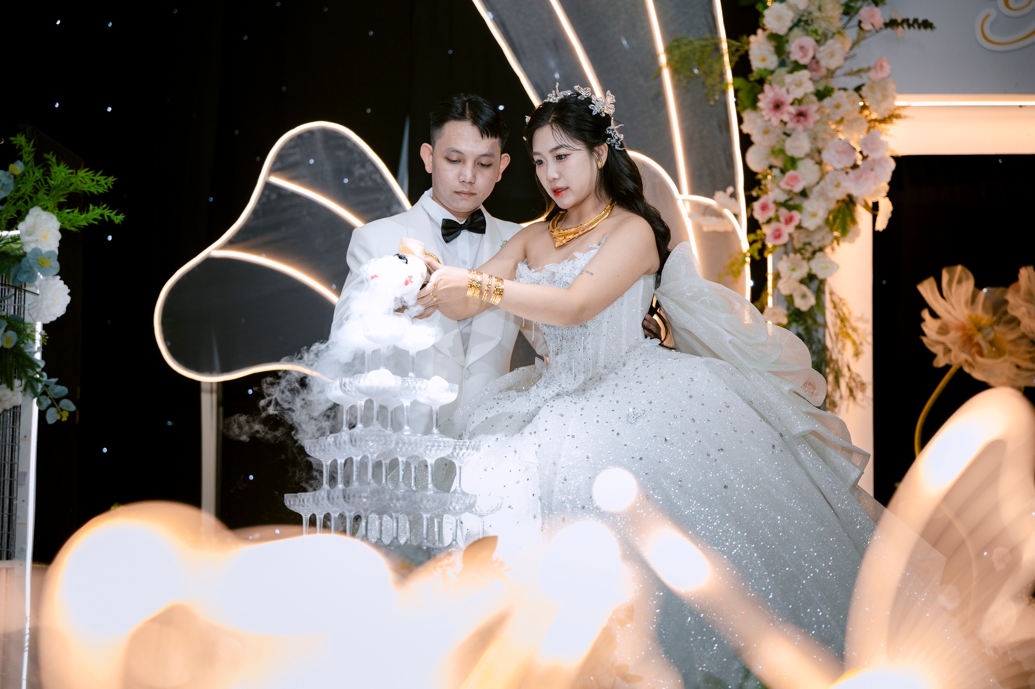 rót rượu uyên ương