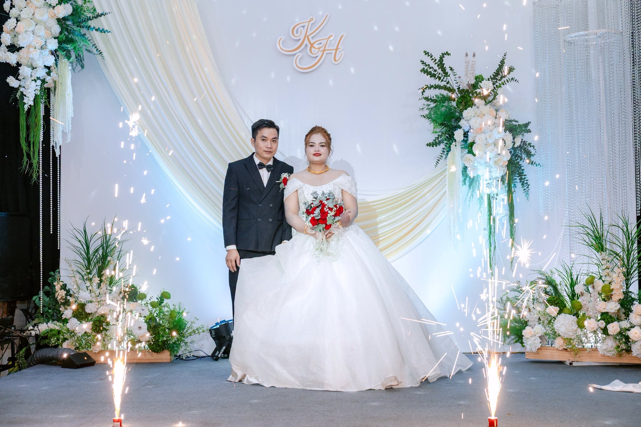 Khi Ngày Hạnh Phúc Gọi Tên Hai Ta