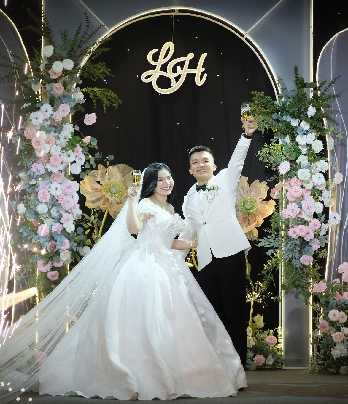 Ngày Hạnh Phúc của Yến Linh và Huy Hoàng