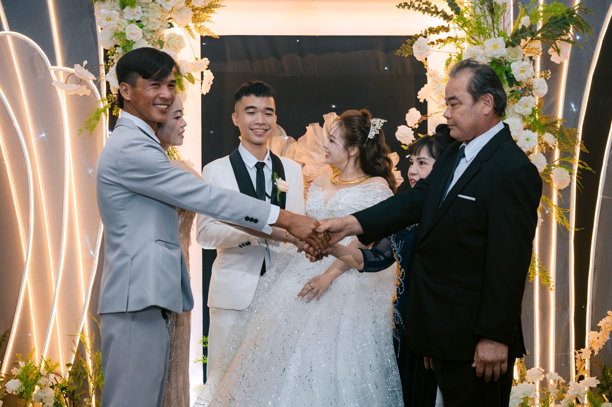 SUN PALACE – NƠI CẤT GIỮ HƠI ẤM CỦA NHỮNG CÂU CHUYỆN YÊU THƯƠNG