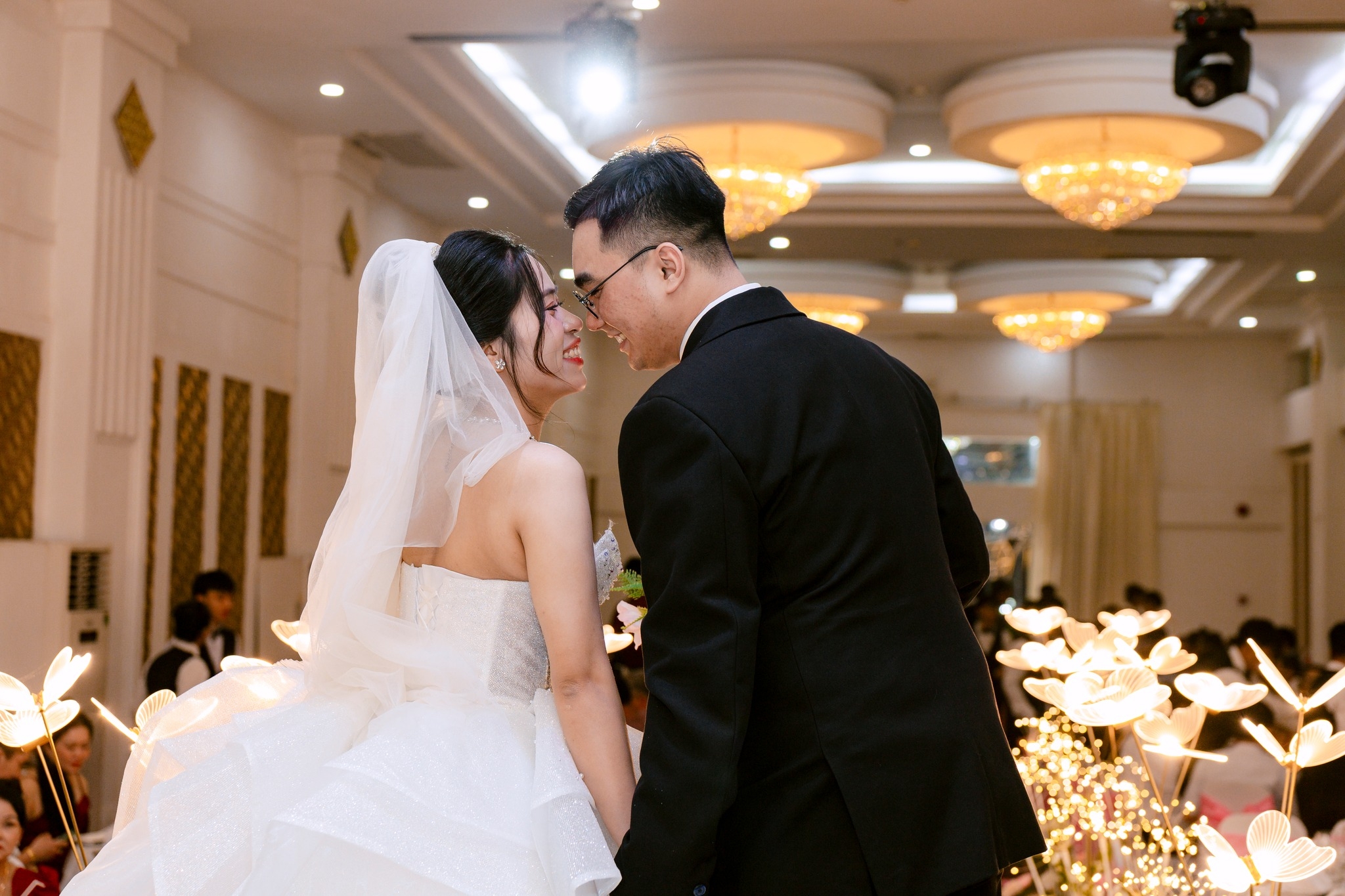 TIẾNG GỌI CỦA ĐỊNH MỆNH - KHI HAI TÂM HỒN TÌM THẤY NHAU GIỮA DÒNG ĐỜI