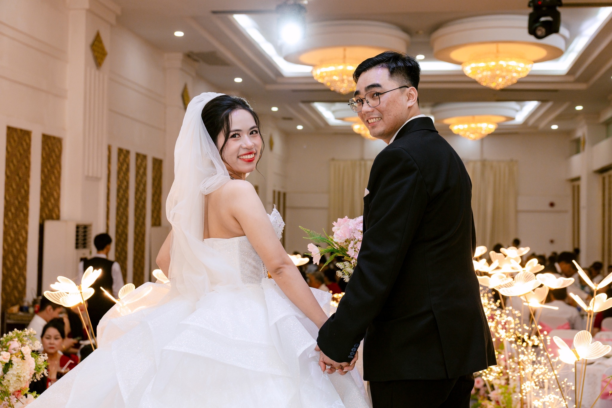 cô dâu chú rể tại sun palace