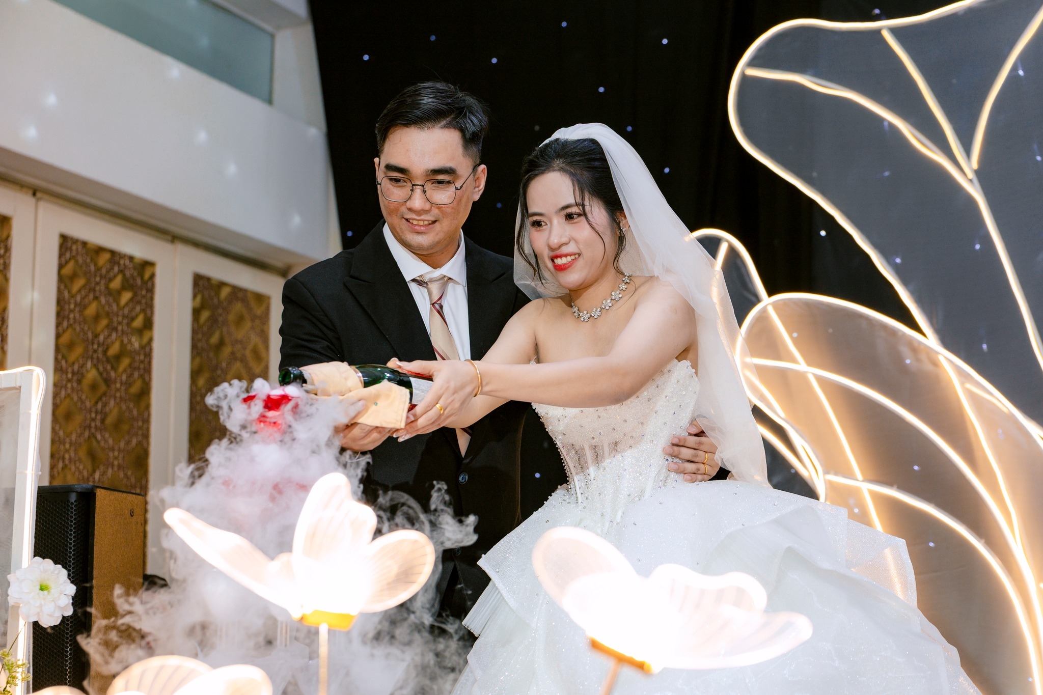 rót rượu tình yêu 1