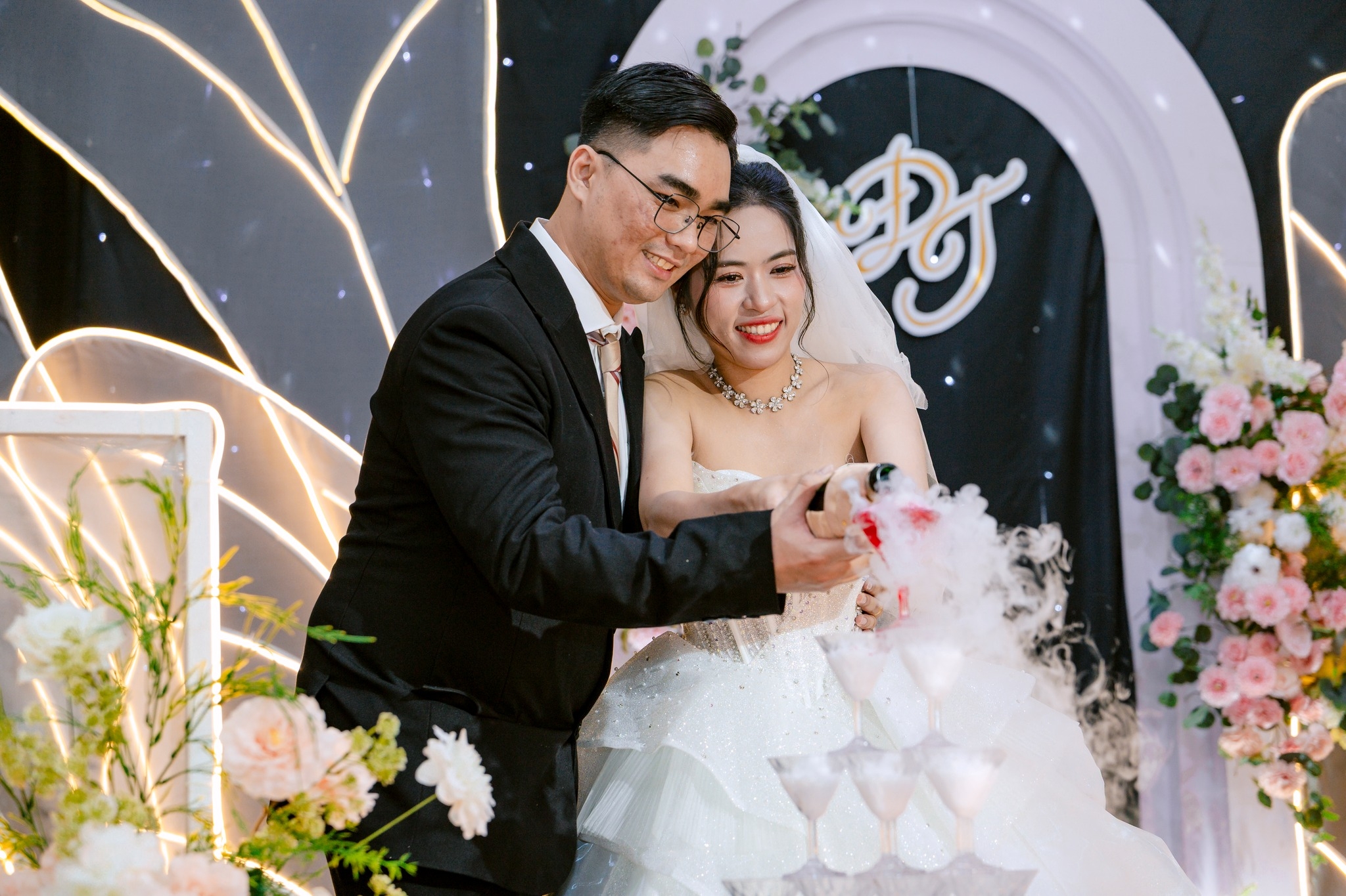 rót rượu tình yêu 2