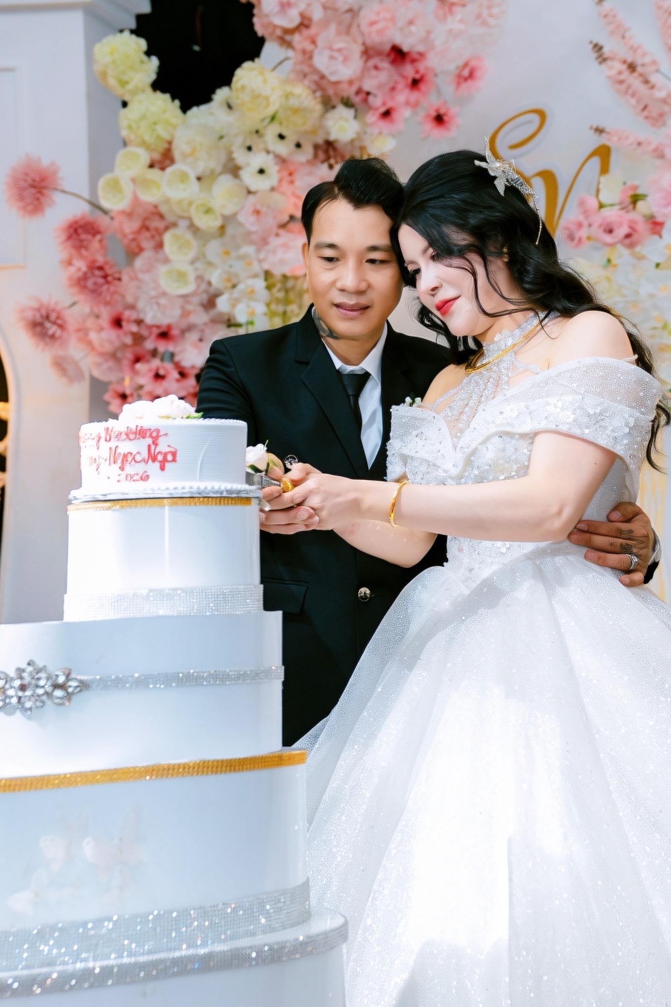 nghi thức cánh bắt tình yêu tại sun palace